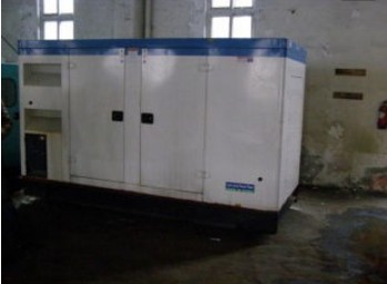 滦平康明斯150kw大型柴油二手发电机组 滦平康明斯150kw大型柴油二手发电机组